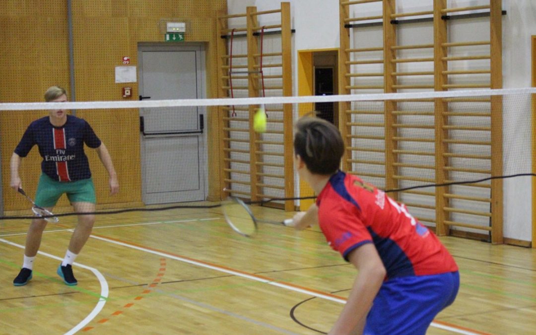 PODROČNO POSAMIČNO PRVENSTVO V BADMINTONU ZA OSNOVNE ŠOLE